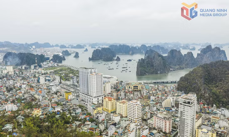 Một góc đô thị Hạ Long. Ảnh: Đỗ Giang
