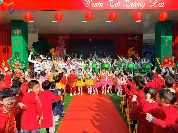 Nhiều tiết mục văn nghệ hấp dẫn tại Lễ hội mùa Xuân 2026 tại các trường trên địa bàn tỉnh.