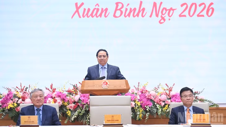 Thủ tướng Chính phủ Phạm Minh Chính chủ trì cuộc gặp mặt đầu năm mới. (Ảnh: TRẦN HẢI)
