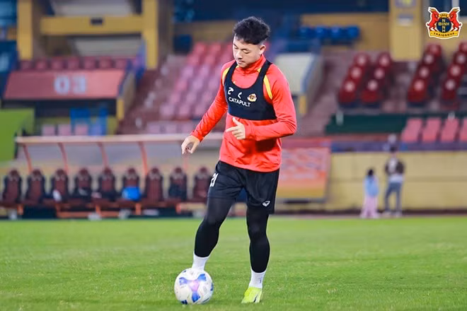 Tiền vệ Nguyễn Thái Sơn phải nghỉ thi đấu dài hạn. Ảnh: CLB Ninh Bình