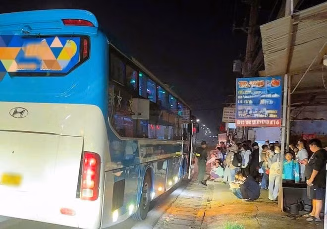 Xe khách chở quá 16 người so với quy định bị xử phạt 72 triệu đồng. Ảnh: Phòng Cảnh sát giao thông, Công an tỉnh Đồng Nai