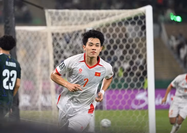 Đình Bắc bị treo giò và nộp phạt sau tấm thẻ đỏ ở trận tranh hạng 3 giải U23 châu Á 2026. Ảnh: AFC