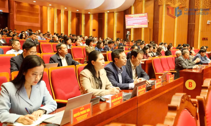 Các đại biểu dự hội nghị tại điểm cầu trung tâm.