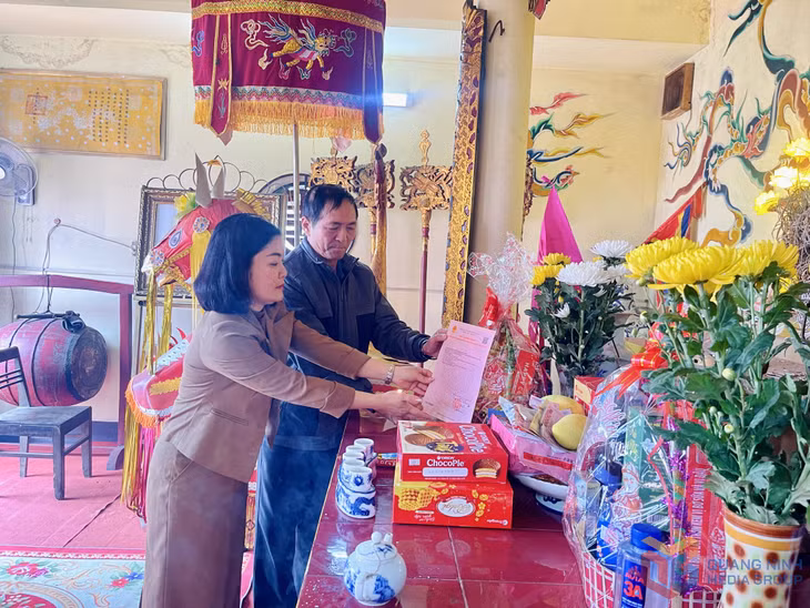 Việc cấp GCNQSDĐ cho đình giúp nâng cao hiệu quả quản lý đất đai trên địa bàn phường và là cơ sở để tổ chức tu bổ, phục dựng, đáp ứng lòng mong mỏi của nhân dân địa phương.