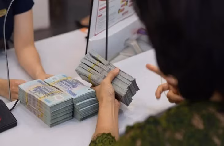 Năm 2026, lãi suất có thể nhích nhẹ hoặc đi ngang.