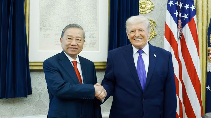Tổng Bí thư Tô Lâm gặp Tổng thống Hoa Kỳ Donald Trump. (Ảnh: Thống Nhất/TTXVN)