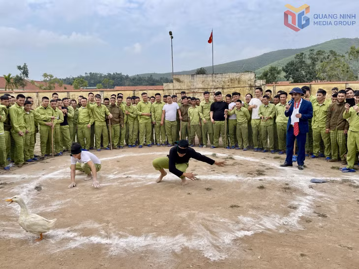 Trong dịp Tết Nguyên đán 2026, Cơ sở Cai nghiện ma túy tỉnh đã tổ chức các cuộc thi, trò chơi dân gian, văn hóa văn nghệ, thể thao cho các học viên tham gia.