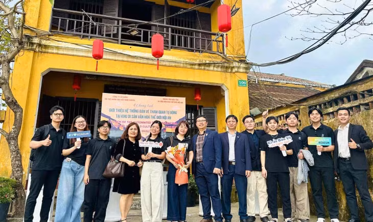 Ngày 9.2, ngành Văn hóa Đà Nẵng đã ra mắt hệ thống bán vé tham quan tự động tại Khu Di sản văn hóa thế giới Hội An.