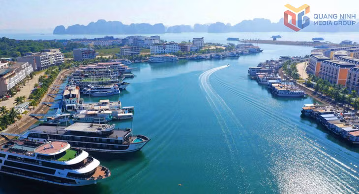 Cảng tàu khách quốc tế Tuần Châu (phường Tuần Châu) được đầu tư đẳng cấp, hiện đại, đồng bộ.