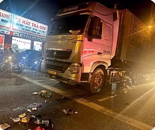 Tai nạn giao thông nghiêm trọng ở ngã tư Quang Thanh. Ảnh: Ban An toàn giao thông Hải Phòng