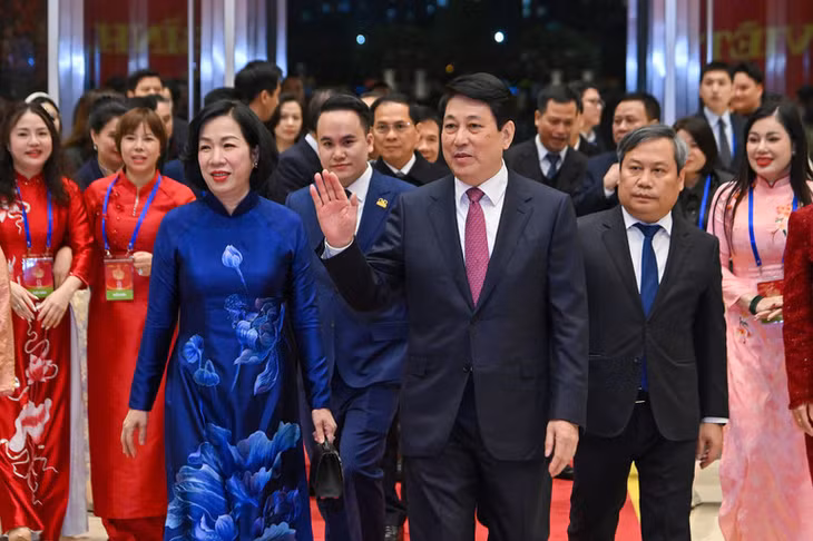 Chủ tịch nước Lương Cường và Phu nhân dự Chương trình nghệ thuật đặc biệt Xuân Quê hương 2026. (Ảnh: THỦY NGUYÊN)