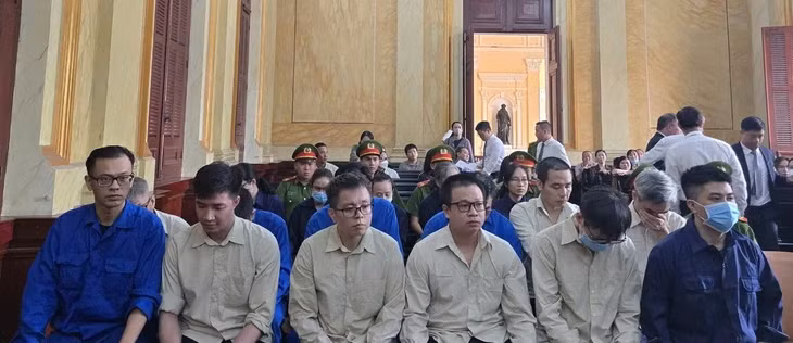 Các bị cáo tại tòa - Ảnh: A.X.
