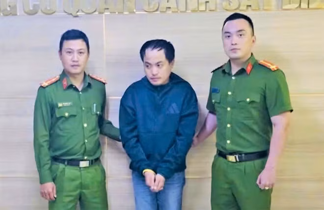 Nguyễn Hữu Phú bị cơ quan điều tra khởi tố, bắt tạm giam. Ảnh: Công an cung cấp