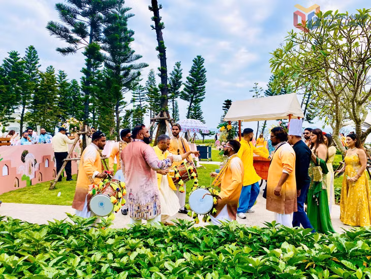 Đám cưới của cặp đôi tỷ phú Ấn Độ tại khu nghỉ dưỡng Vinpearl Resort and Spa Hạ Long. Ảnh: Hoàng Quỳnh