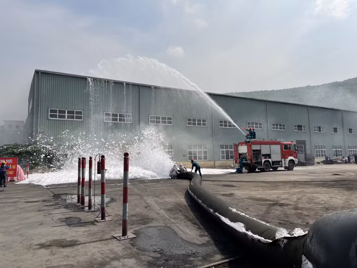 Diễn tập PCCC tại Công ty Than Hà Lầm - Vinacomin.