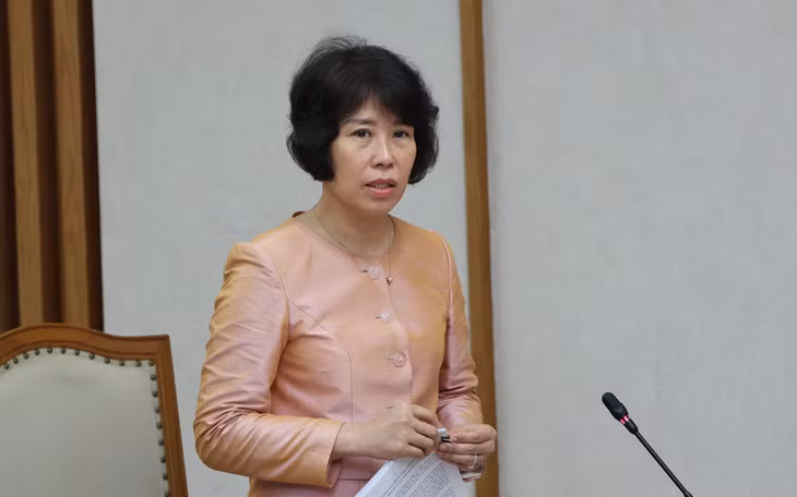 Thứ trưởng Bộ Tài chính Nguyễn Thị Bích Ngọc phát biểu tại cuộc họp - Ảnh: VGP/Phương Nguyên