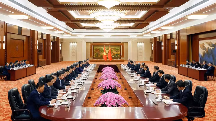 Tổng Bí thư, Chủ tịch nước Tô Lâm hội kiến Ủy viên trưởng Nhân đại toàn quốc Trung Quốc Triệu Lạc Tế. (Ảnh THỐNG NHẤT-TTXVN)