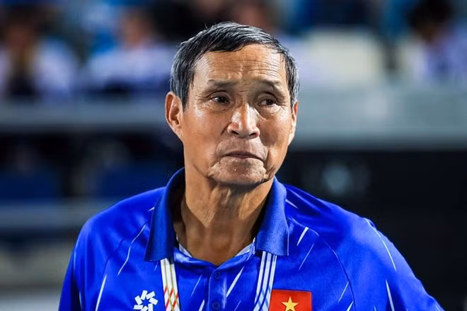 Huấn luyện viên Mai Đức Chung xin rút lui khỏi vị trí "thuyền trưởng" đội tuyển nữ Việt Nam sau Asian Cup nữ 2026 hồi tháng 3. Ảnh: Minh Dân