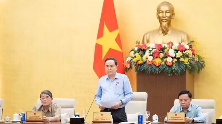 Chủ tịch Quốc hội Trần Thanh Mẫn phát biểu bế mạc phiên họp. (Ảnh: DUY LINH)