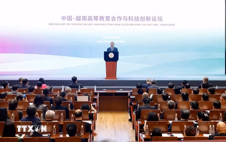 Tổng Bí thư, Chủ tịch nước Tô Lâm bày tỏ vui mừng khi thấy hợp tác giữa các cơ sở giáo dục, nghiên cứu của Việt Nam với Đại học Thanh Hoa đang có những bước phát triển rất tích cực - Ảnh: TTXVN