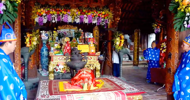 Lễ Tế được diễn ra trang trọng, quy củ.