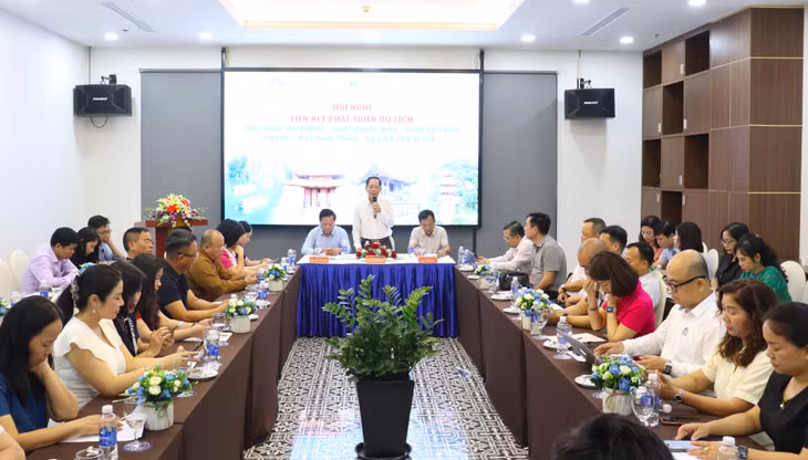 Quang cảnh chương trình.