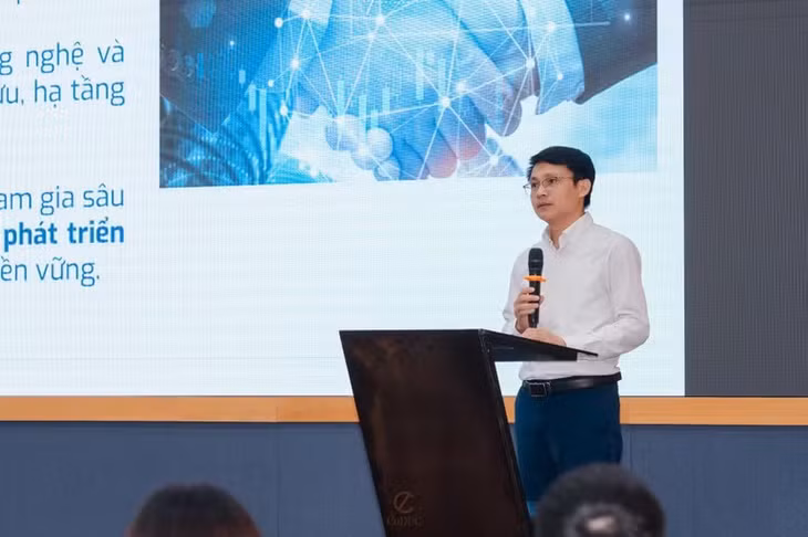 TS Võ Xuân Hoài, Phó Giám đốcTrung tâm Đổi mới sáng tạo quốc gia (NIC) phát biểu.