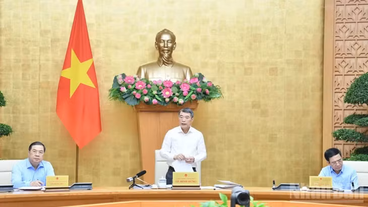 Thủ tướng Lê Minh Hưng chủ trì cuộc họp của Thường trực Đảng ủy Chính phủ và Thường trực Chính phủ. (Ảnh: THANH GIANG)