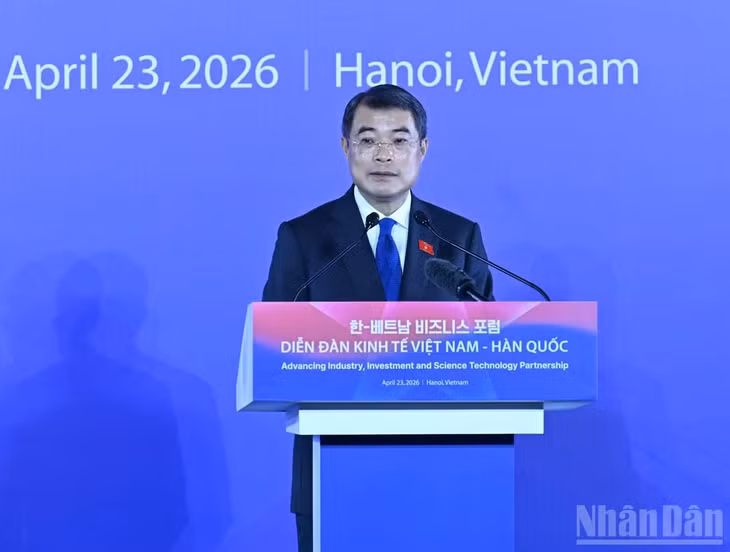 Thủ tướng Chính phủ Lê Minh Hưng phát biểu ý kiến tại Diễn đàn Kinh tế Việt Nam-Hàn Quốc. (Ảnh: Trần Hải)