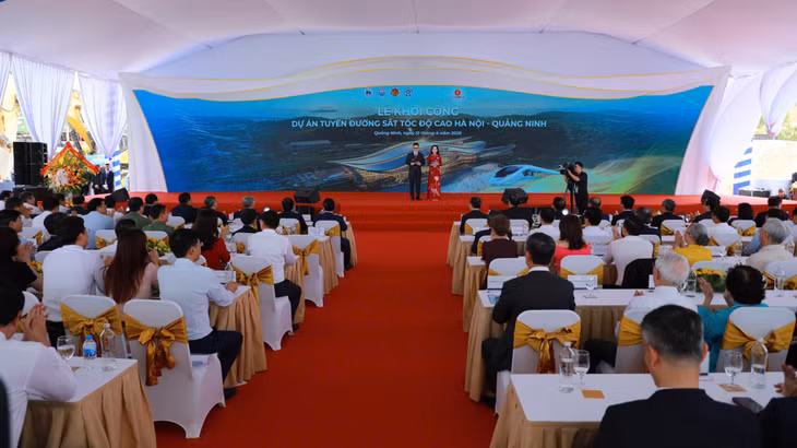 Quang cảnh Lễ khởi công Dự án tuyến đường sắt tốc độ cao Hà Nội – Quảng Ninh.