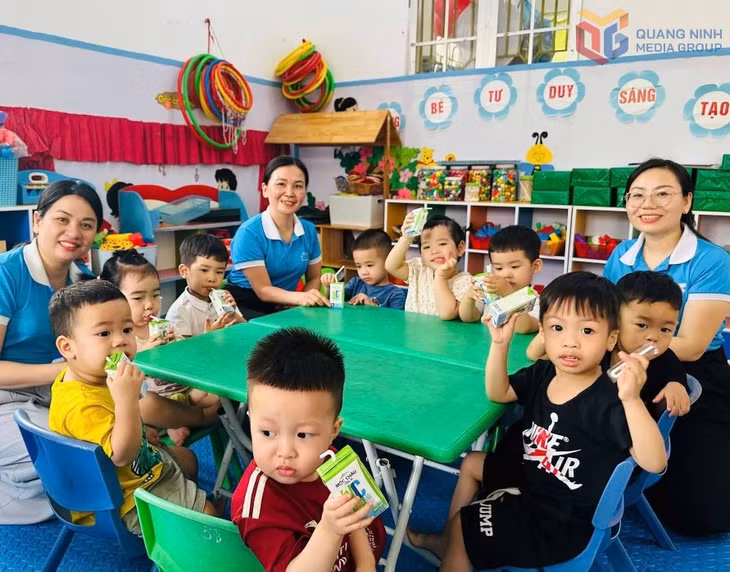 Hội LHPN phường Mạo Khê tổ chức nắm bắt tình hình triển khai thực hiện Nghị quyết số 86/2025/NQ-HĐND tại trường Mầm non Mạo Khê I.