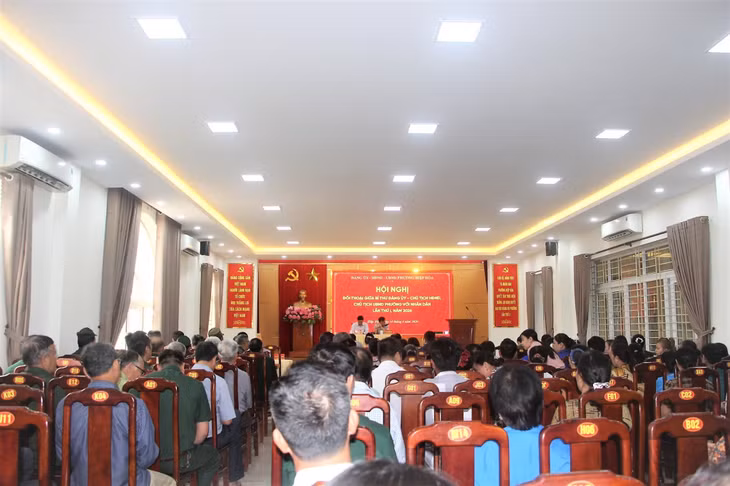 Quang cảnh hội nghị.
