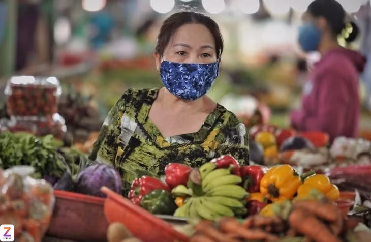 Hộ kinh doanh; doanh nghiệp nhỏ và vừa không chỉ đóng góp vào ngân sách mà còn giữ vai trò quan trọng trong tạo việc làm, đảm bảo an sinh xã hội. Ảnh: Đoàn Nguyên.
