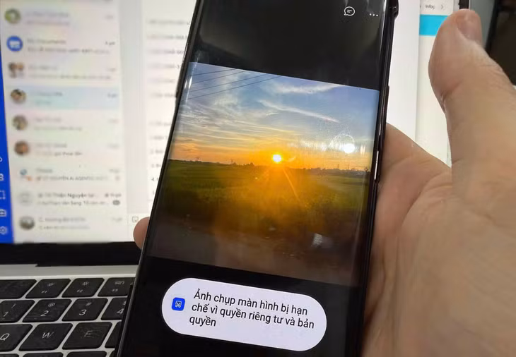 Người dùng không thể chụp ảnh đại diện trên Zalo. Ảnh: Hạo Thiên