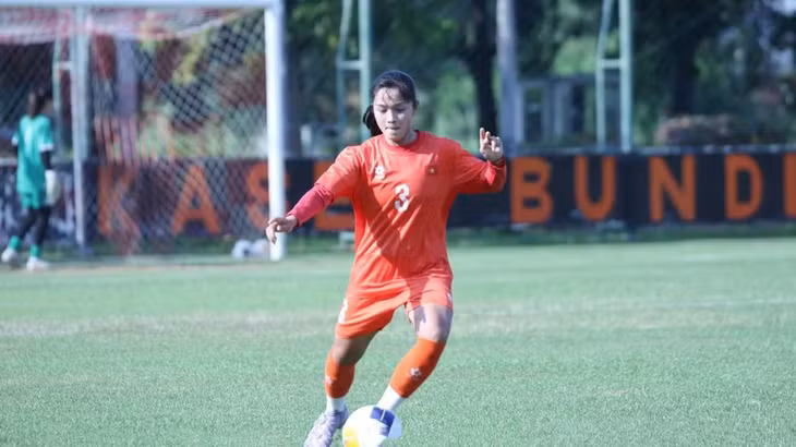 U20 nữ Việt Nam quyết tâm thi đấu trước U20 nữ Thái Lan. (Ảnh: VFF)