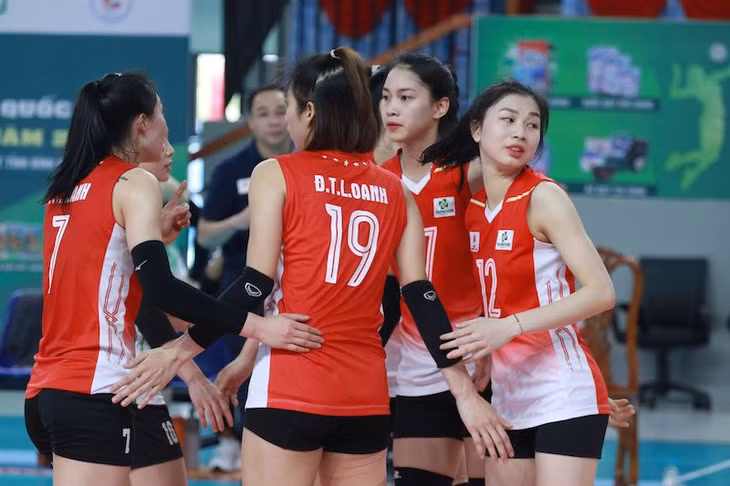 Binh chủng Thông tin vẫn là một trong những đội bóng giàu sức mạnh. Ảnh: VFV
