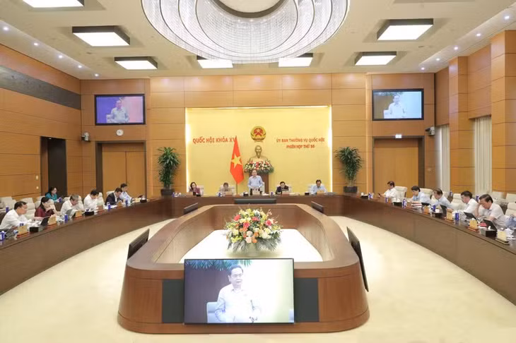 Chủ tịch Quốc hội Trần Thanh Mẫn phát biểu bế mạc phiên họp. (Ảnh: DUY LINH)
