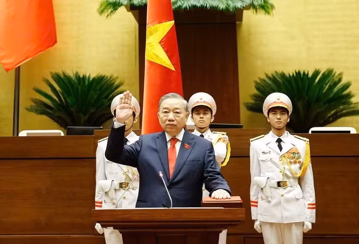 Tổng Bí thư, Chủ tịch nước Cộng hoà xã hội chủ nghĩa Việt Nam Tô Lâm tuyên thệ nhậm chức. (Ảnh: Lâm Khánh - TTXVN)