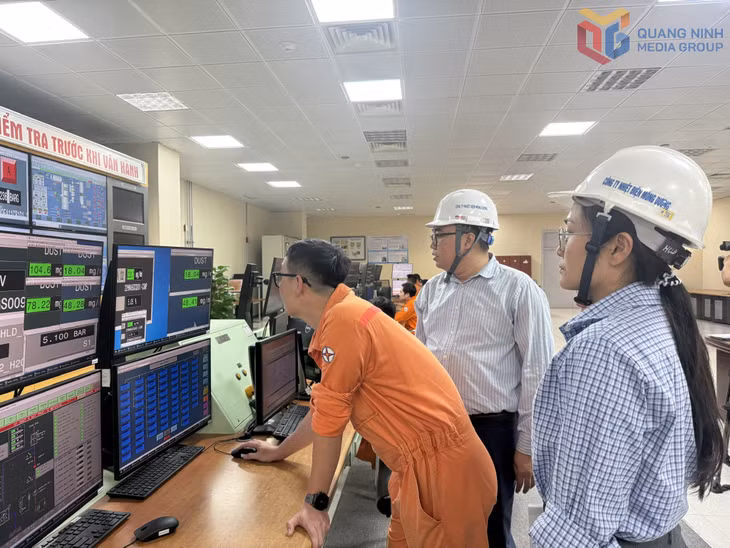Trung tâm điều hành Công ty Nhiệt điện Mông Dương.