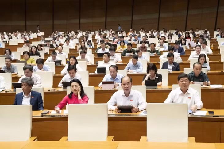 Quốc hội làm việc tại hội trường. (Ảnh: QH)