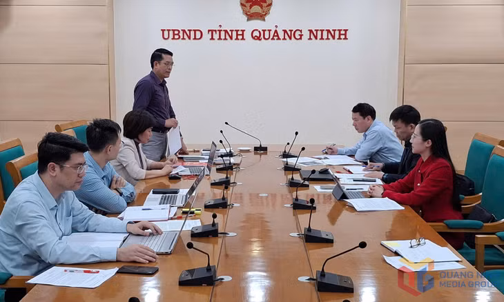 Các tiểu ban, tổ giúp việc họp rà soát công tác chuẩn bị Đại hội điểm Chi bộ Cơ quan Đảng ủy UBND tỉnh.