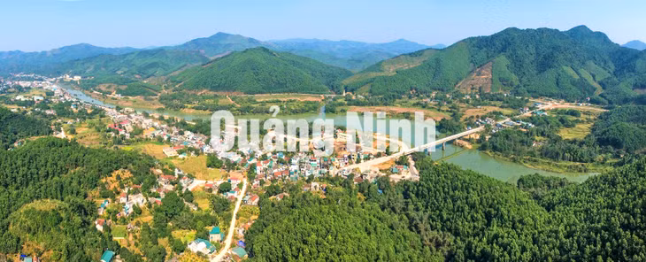 Toàn cảnh thị trấn Ba Chẽ (2-2018). Ảnh: Đỗ Giang