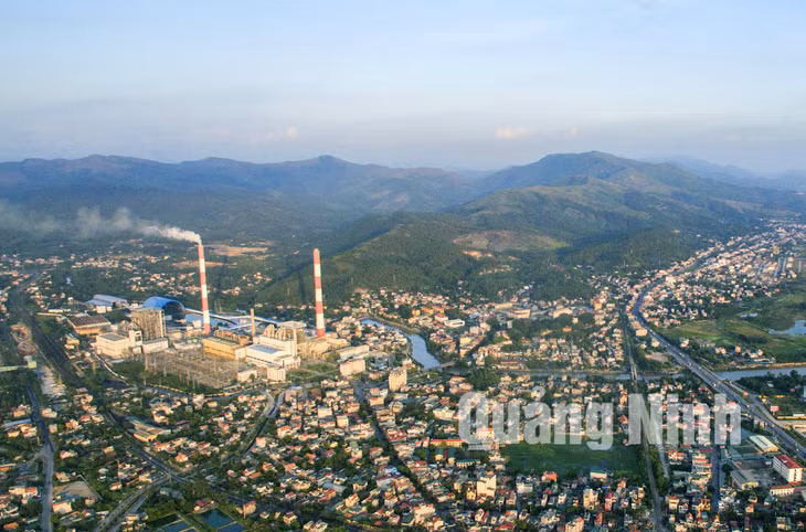 Một góc TP Uông Bí (9-2019). Ảnh: Khánh Giang