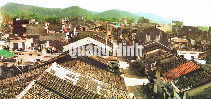 Tiên Yên Phố cổ. Ảnh: Hào Minh