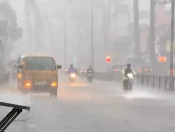 Khu vực Bắc Bộ và Bắc Trung Bộ có mưa to. (Ảnh minh họa: Hồng Giang/TTXVN)