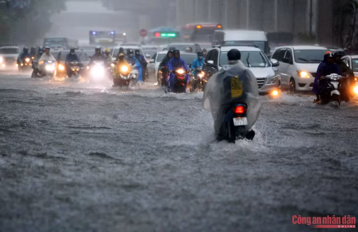 Hà Nội có mưa lớn, nhiều nơi có nguy cơ ngập.