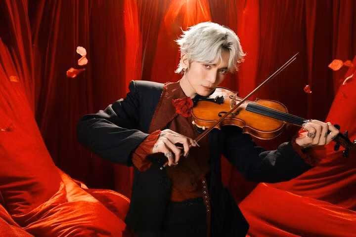 BB Trần gây bất ngờ với khả năng chơi violin.