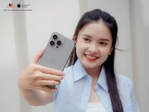 Bảng giá iPhone chính hãng tháng 8/2024: iPhone 15 giảm sâu kỷ lục ảnh 1