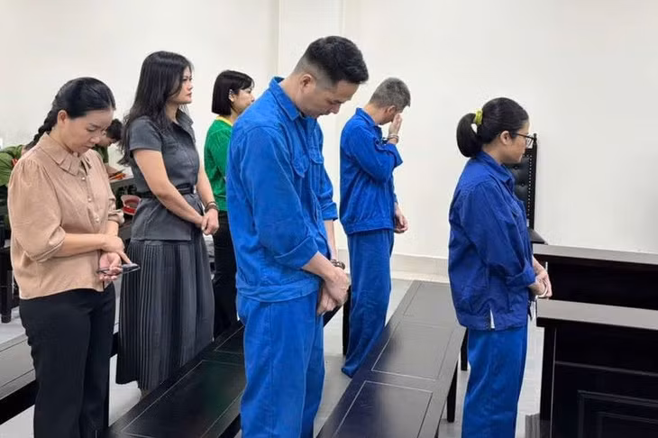 Các bị cáo tại tòa.