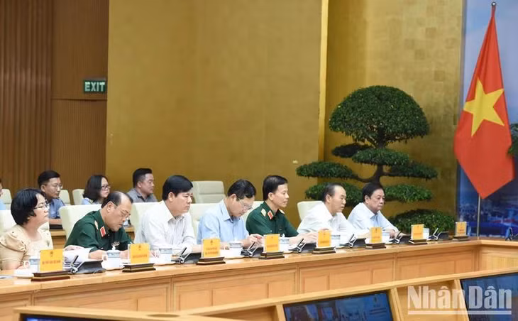 Đại diện lãnh đạo các bộ, ngành, cơ quan Trung ương tham dự Hội nghị. (Ảnh: TRẦN HẢI)